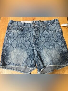 SO Blue Snake-Print Denim Shorts
